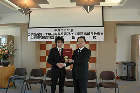 �H�w������-3