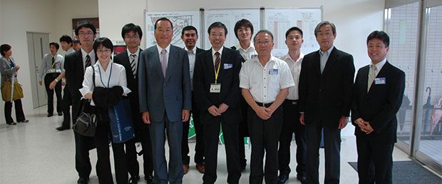 �y�ʐ^�z�g���C�{���W�[��c 2010 �H ����ɂ�6���̌������ʂ�񍐂��܂����D(2010/09/14)